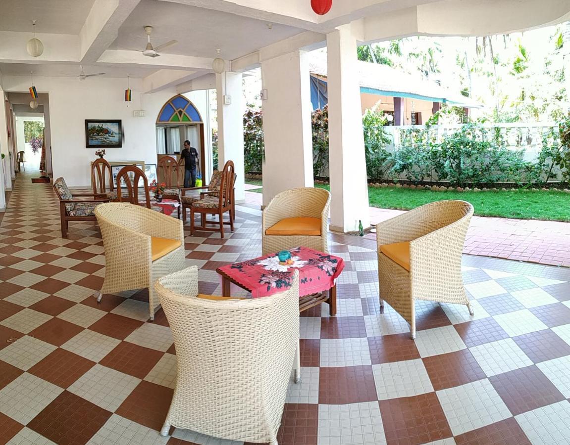 Bluesea Beach Resort Candolim Extérieur photo