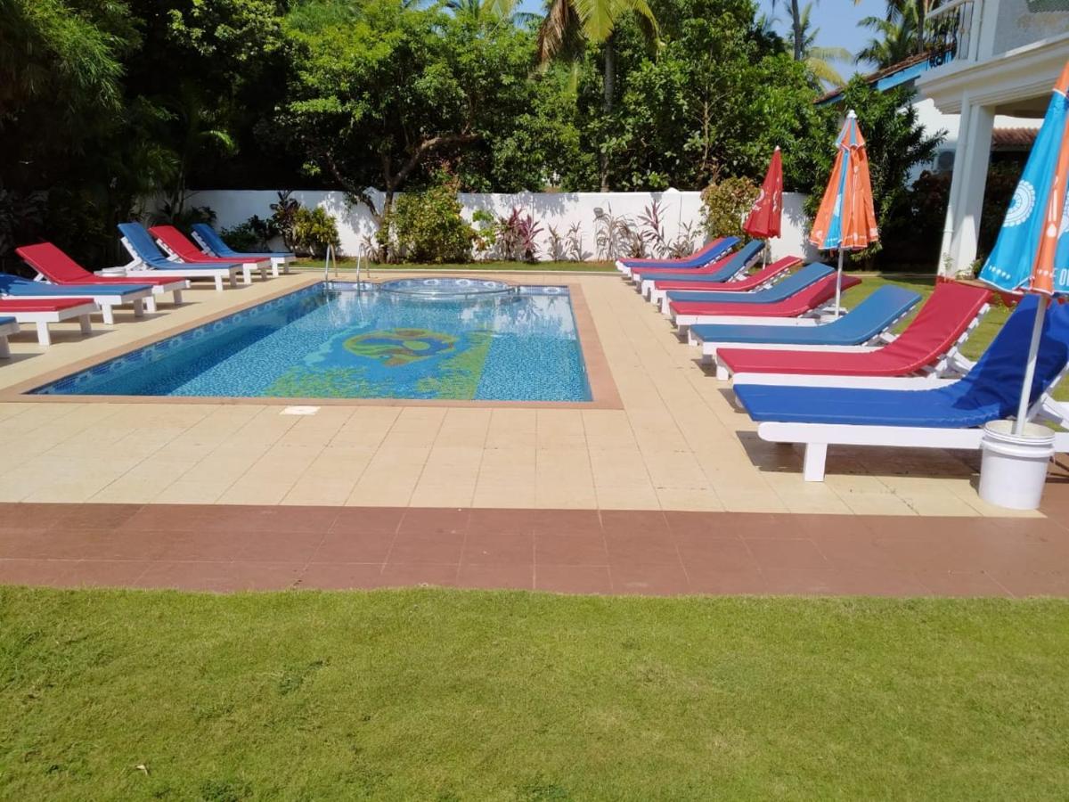 Bluesea Beach Resort Candolim Extérieur photo